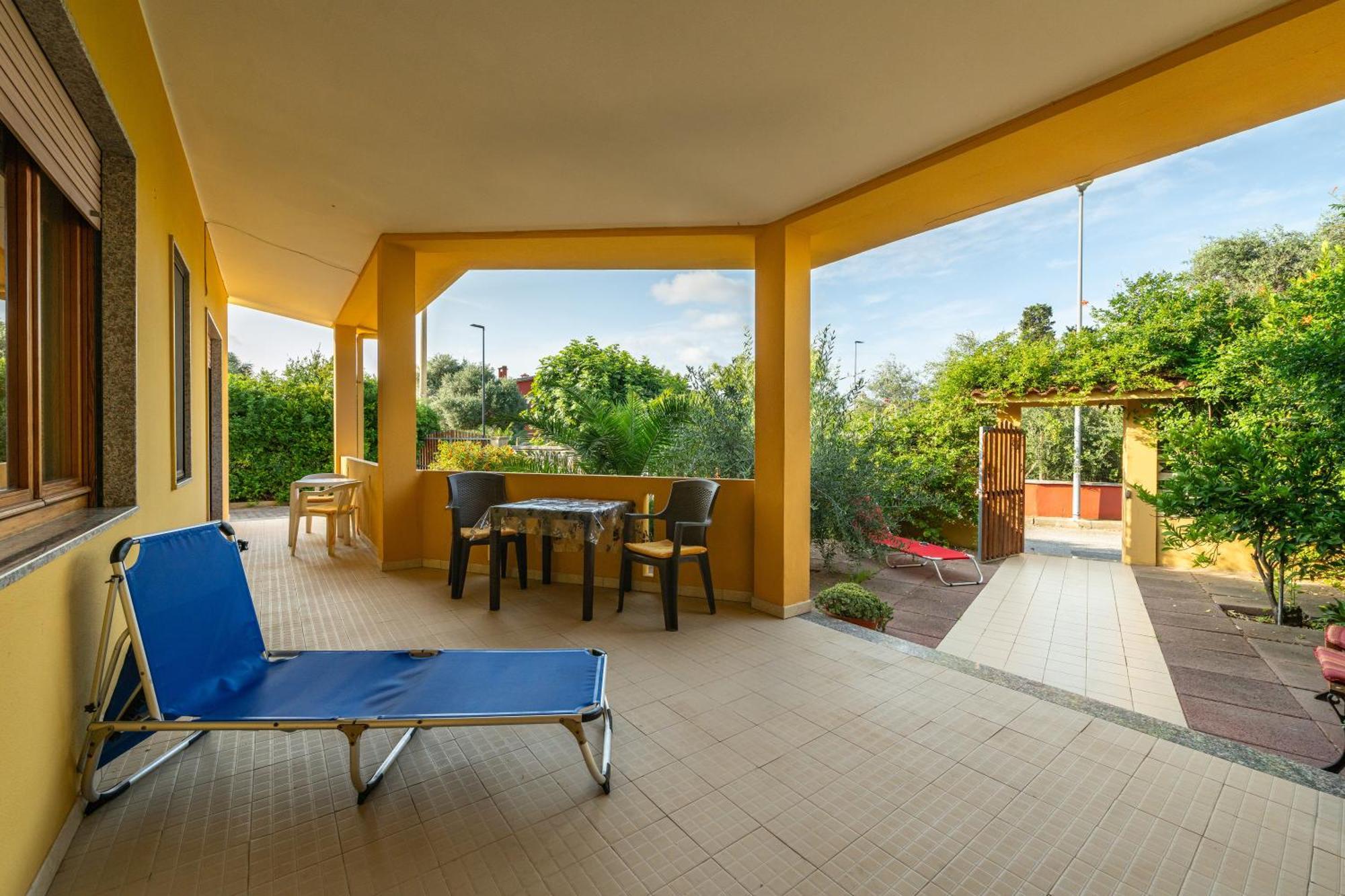 Casa Vacanze San Giovanni San Giovanni Suèrgiu Esterno foto